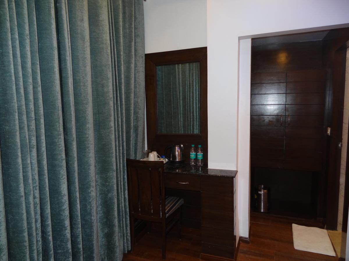 Kamakshi Residency By Royal Collection Hotel & Resorts Tapovan Екстериор снимка