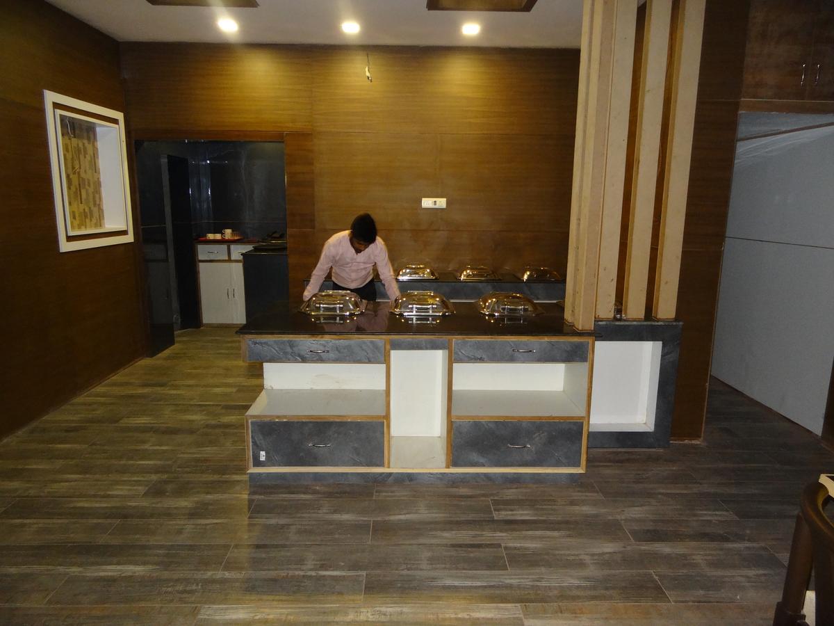 Kamakshi Residency By Royal Collection Hotel & Resorts Tapovan Екстериор снимка